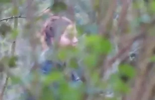 XXX سگ ماده بر روی بروید و شروع کون انال به در منافع آلت تناسلی مرد که تبدیل به یک استاد بزرگ