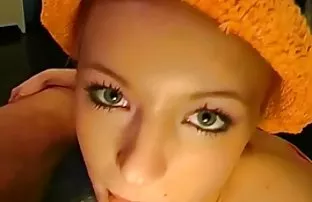 XXX مرد انال دختر گسترش مقعد, معرفی خود به عنوان مدیر ایرانی در جدول