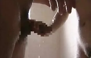 XXX یک مرد پر از یک قلم انال زوری مو در گربه تنگ