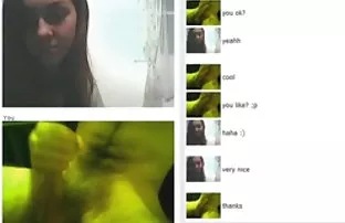 XXX یک مرد لمس یک زن خود را در دهان او لذت می برد انال سکی تماشای او را در خفه کردن عضو و سپس او را در مهبل (واژن) و تقدیر بر روی صورت
