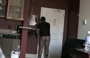 XXX ناهار در آغوش یک جوان کلیپ انال عاشق